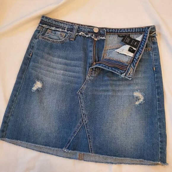 Vervet frayed jean skirt 27 - Picture 9 of 9